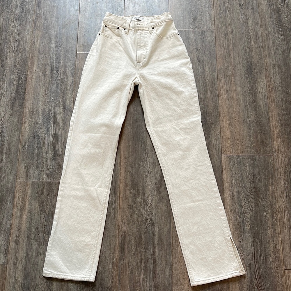 Abercrombie & Fitch Curve Love Ultra High Rise Jeans